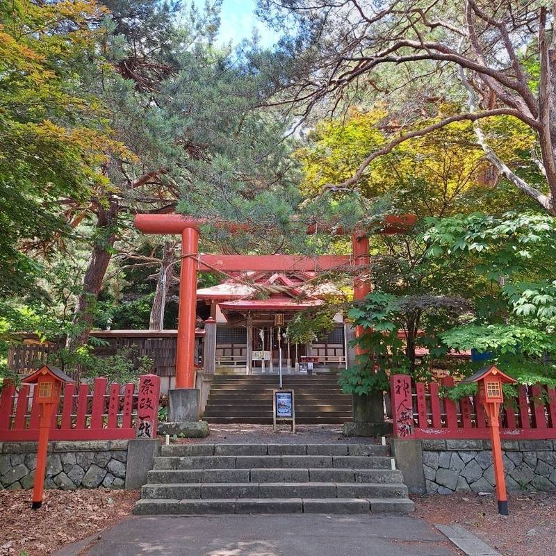 札幌伏見稲荷神社,北海道札幌市中央区伏見2丁目2-17