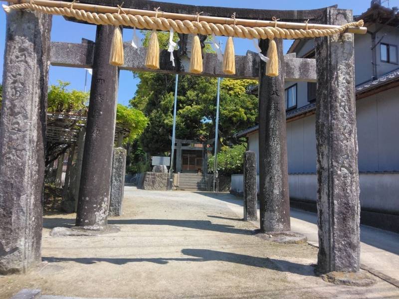 雉琴神社,福岡県糸島市飯原2117-3