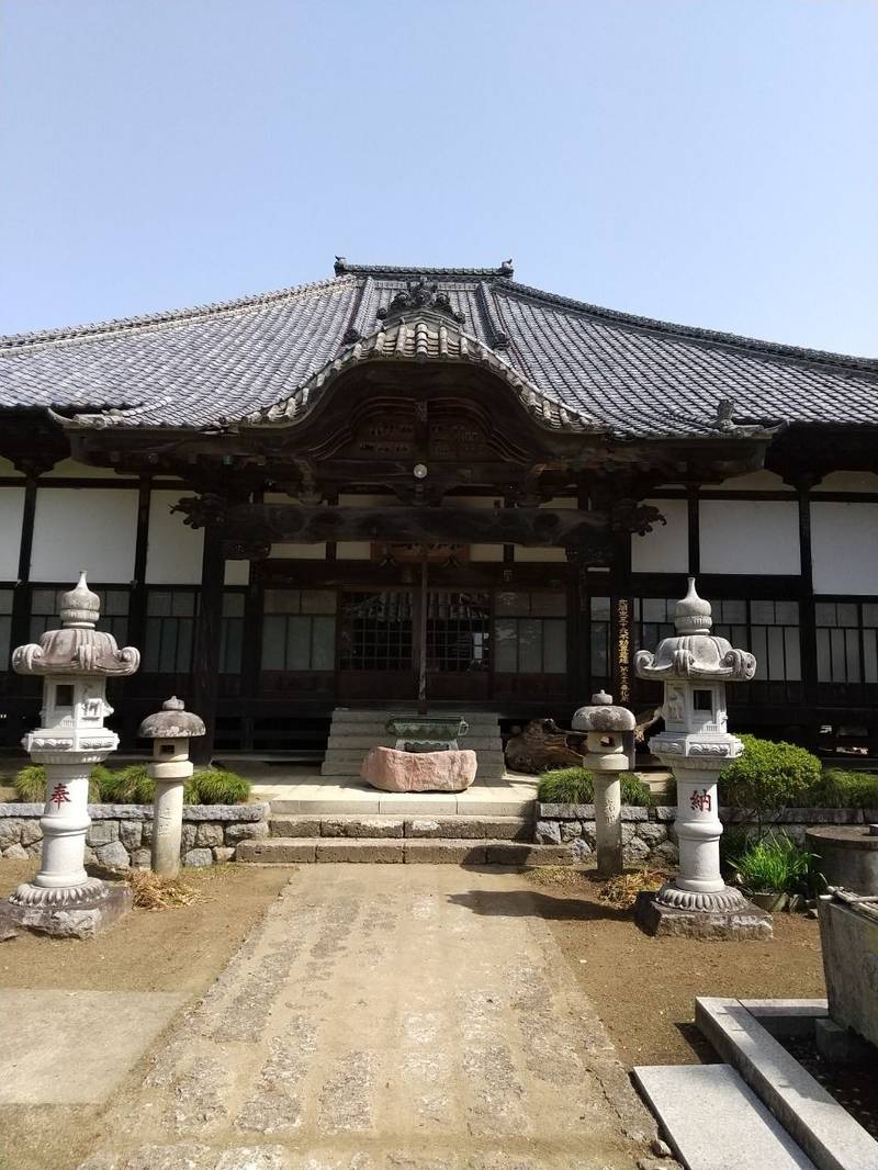 妙法寺   (金色不動尊)