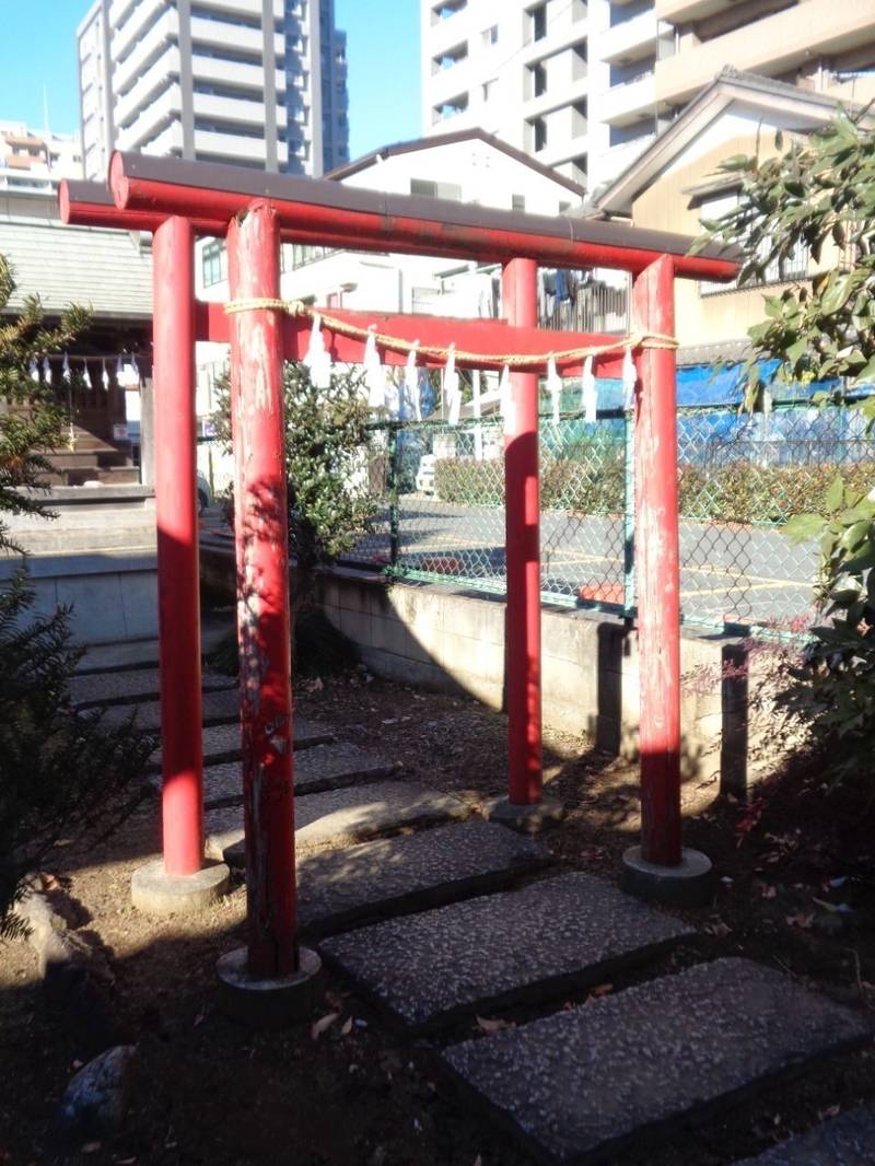 六塚稲荷神社,埼玉県川越市菅原町９