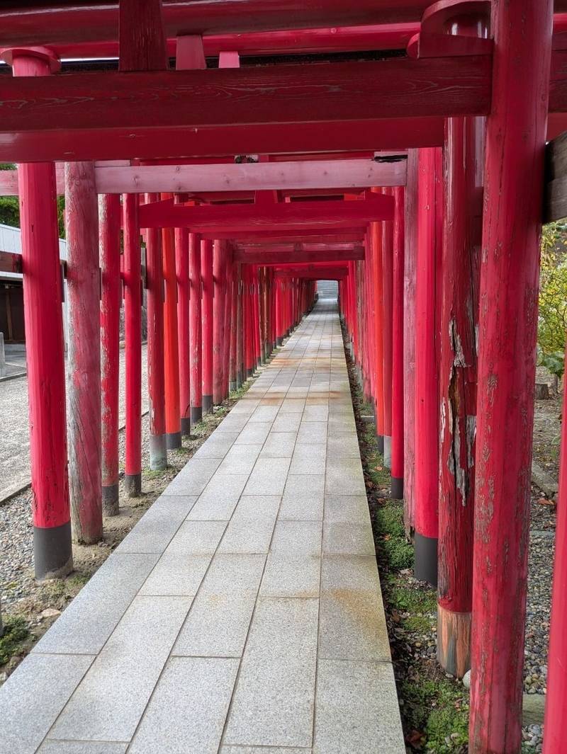 青山御幣稲荷神社,新潟県新潟市西区青山１丁目１８−１