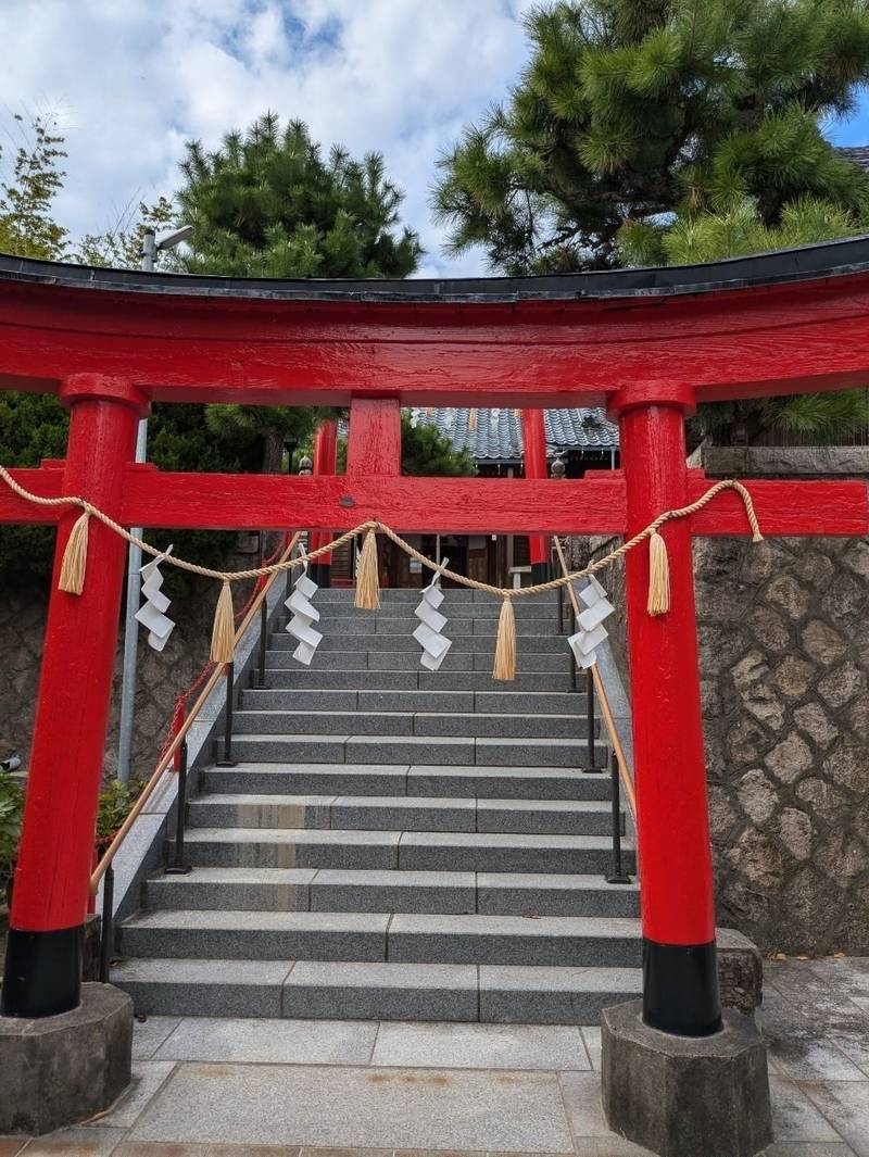 青山御幣稲荷神社,新潟県新潟市西区青山１丁目１８−１