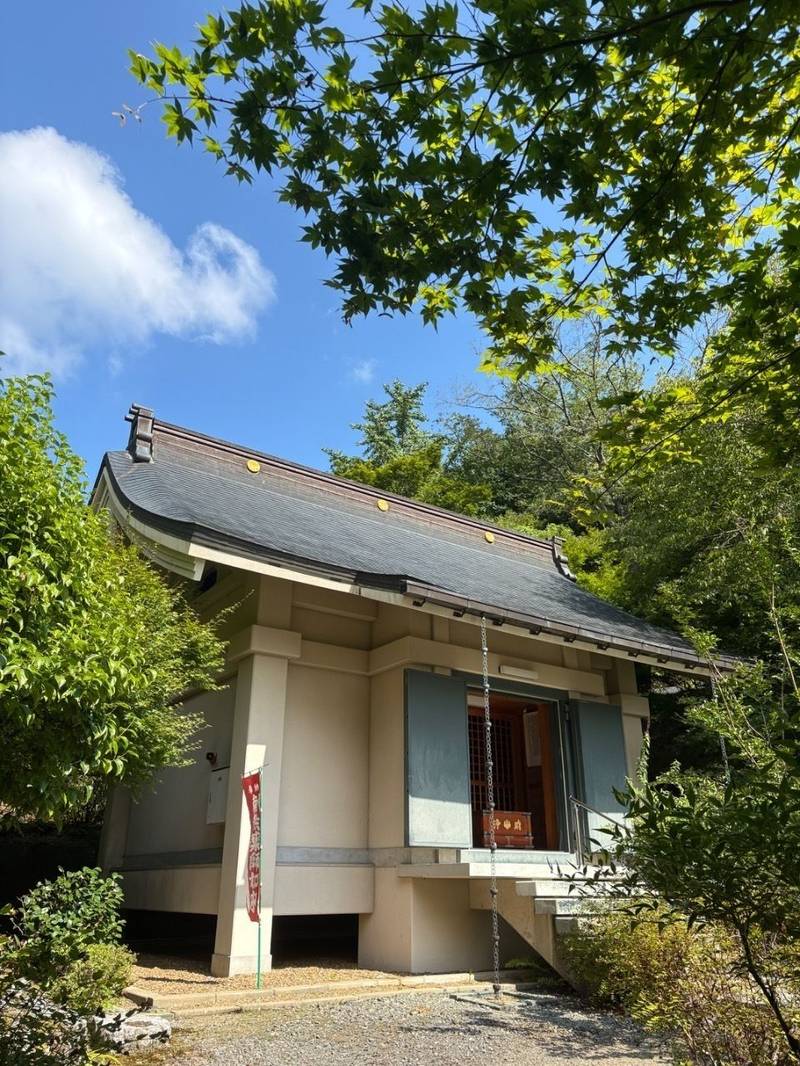 神蔵寺  (神藏寺),京都府亀岡市稗田野町佐伯岩谷ノ内院ノ芝60