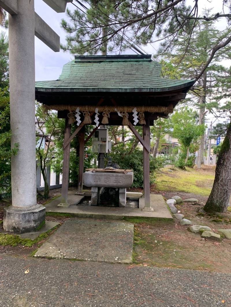 古市八幡宮,福井県福井市古市2丁目1-1