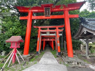 大友稲荷 東泉寺