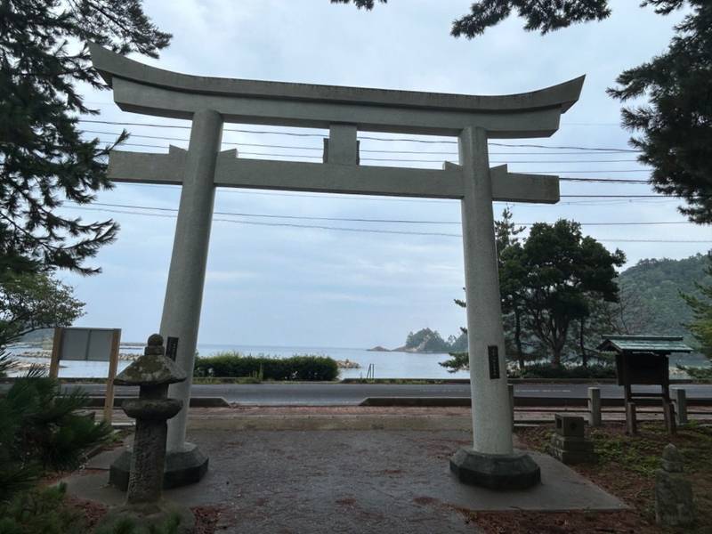 春日神社     (隠岐の島町),島根県隠岐郡隠岐の島町布施１１１０