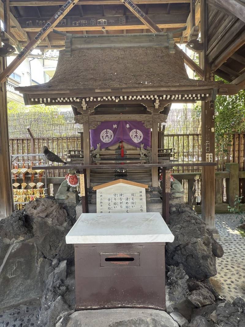 被官稲荷神社,東京都台東区浅草2丁目31-16