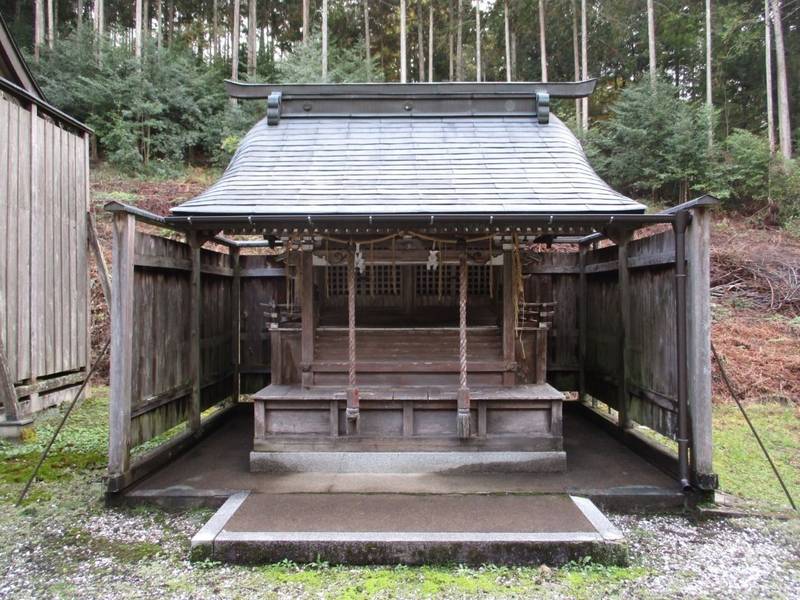 白倉神社,京都府船井郡京丹波町下大久保３０