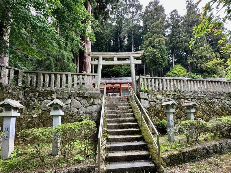 三十八神社,奈良県宇陀市榛原上井足２０５２