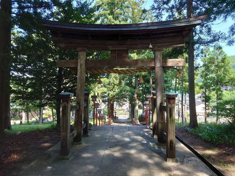 若宮神社,京都府綾部市上野町藤山1-2