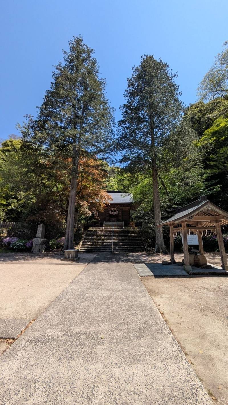 井戸神社,島根県大田市大森町イ１３７２