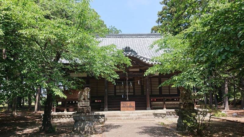 神部社,山梨県南アルプス市寺部２１７１