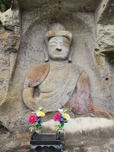 舘ケ岡磨崖仏及び供養碑群,見どころ,suzusuke 