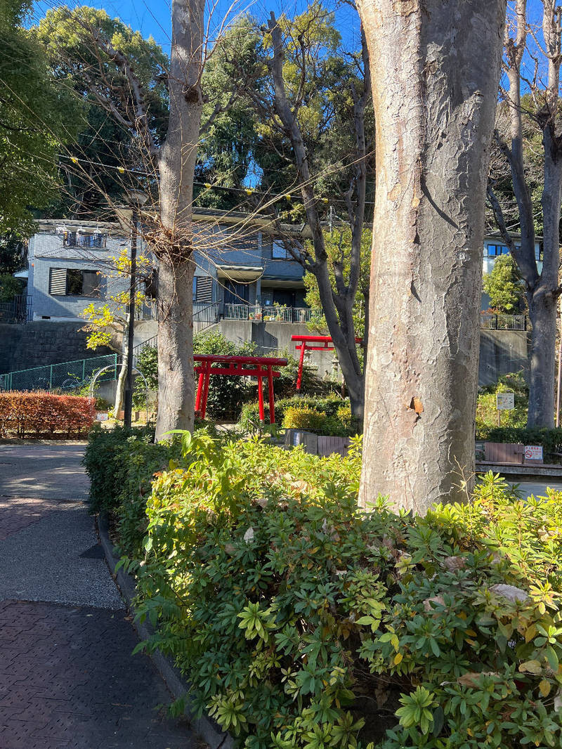 狸穴稲荷神社,東京都港区麻布狸穴町６３