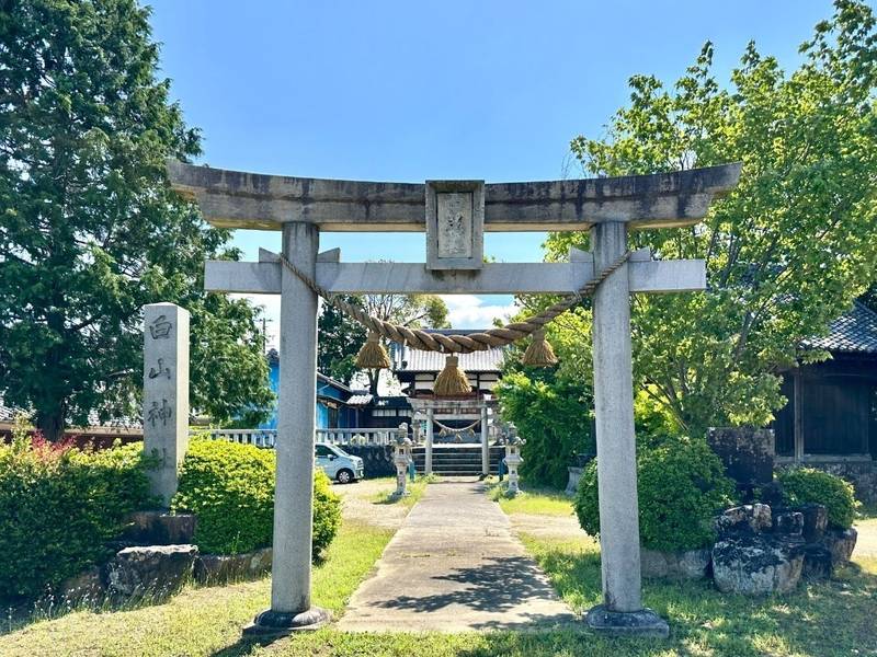 白山神社    (平原町),愛知県西尾市 平原町前山20番地