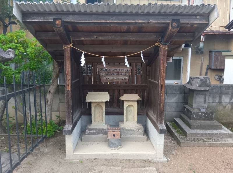 新里氷川神社,埼玉県草加市新里町1015