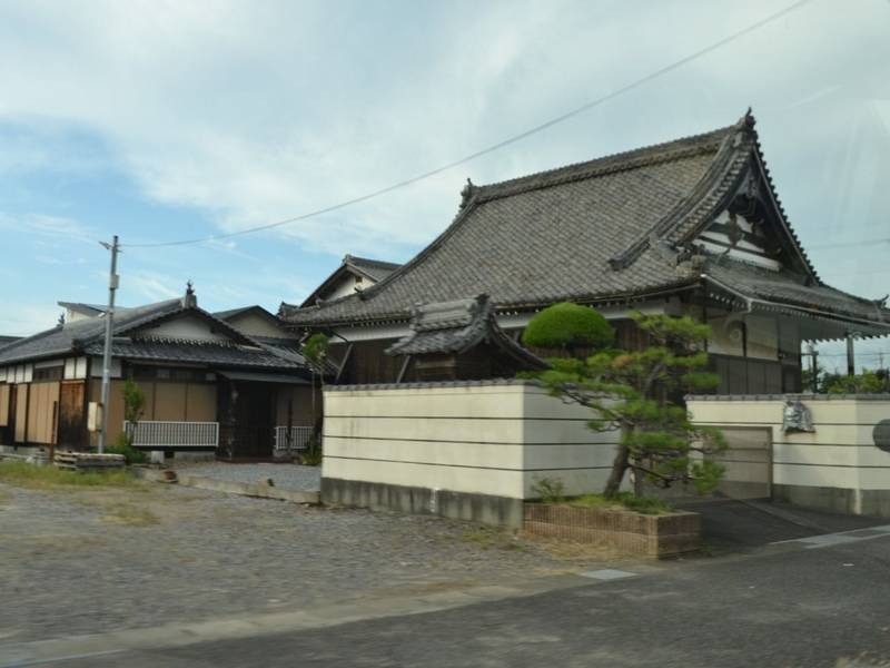 正壽院,滋賀県近江八幡市浅小井町500