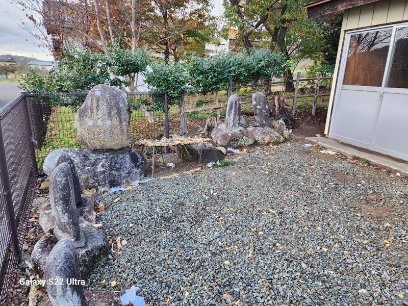 稲荷神社 (福島市大笹生),福島県福島市大笹生西川子坂
