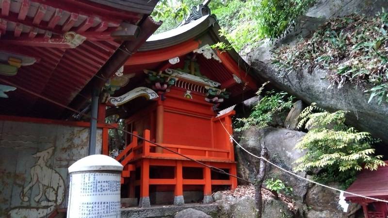 正現嶽ノ森稲荷神社,佐賀県佐賀市金立町金立１５４２