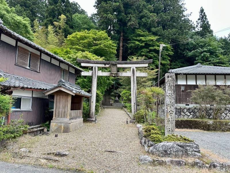 惣社水分神社    (上社),奈良県宇陀市菟田野区上芳野659