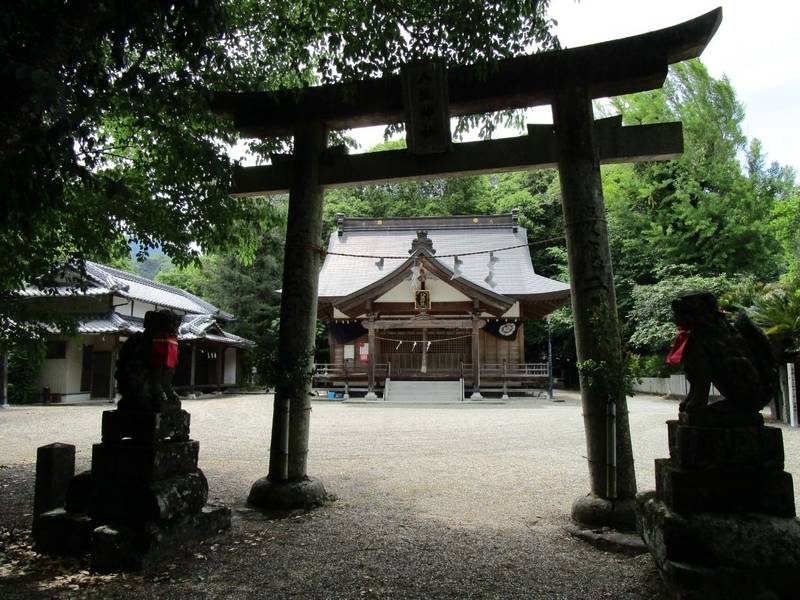 八坂神社,徳島県美馬郡つるぎ町半田西久保155