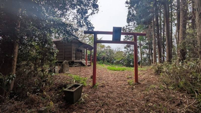 八雲神社 (塩野田館),宮城県石巻市須江舘１８−４