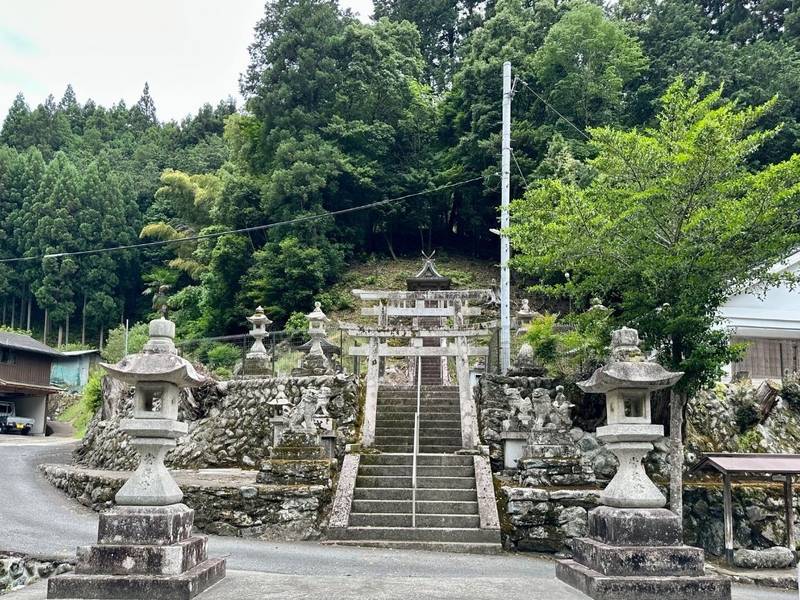 十二社神社,奈良県吉野郡吉野町左曽