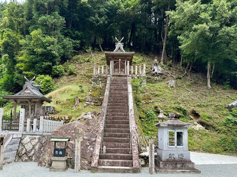 十二社神社,奈良県吉野郡吉野町左曽