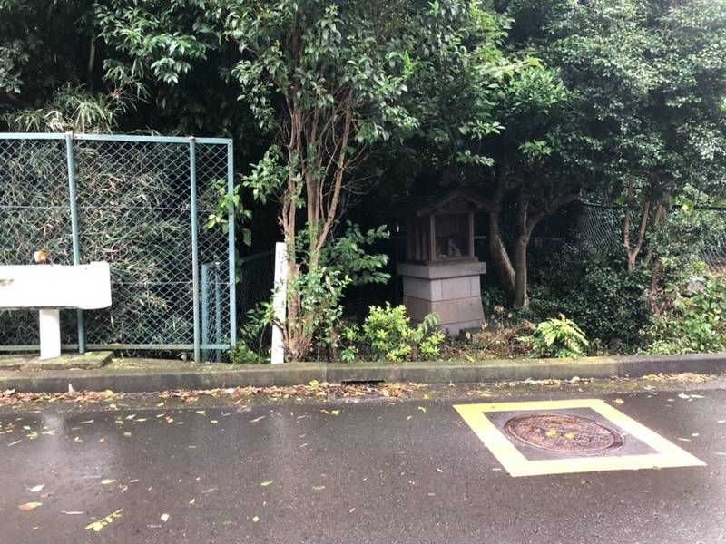 稲荷神社    (小机町),神奈川県横浜市港北区小机町1382−13