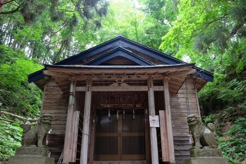 春日内観音堂,青森県五所川原市相内岩井81