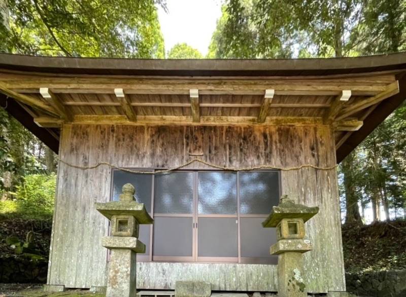 八幡神社   (作手白鳥宮前),愛知県新城市作手白鳥宮前２７