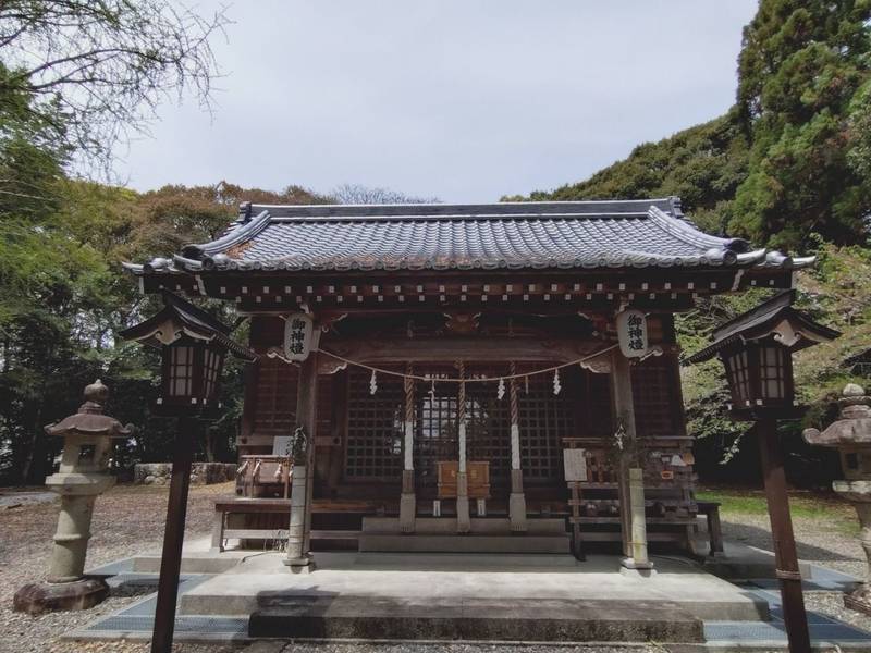 掛川神社,高知県高知市薊野中町8-30