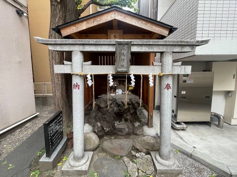 亀嶋稲荷神社,東京都千代田区東神田1丁目14