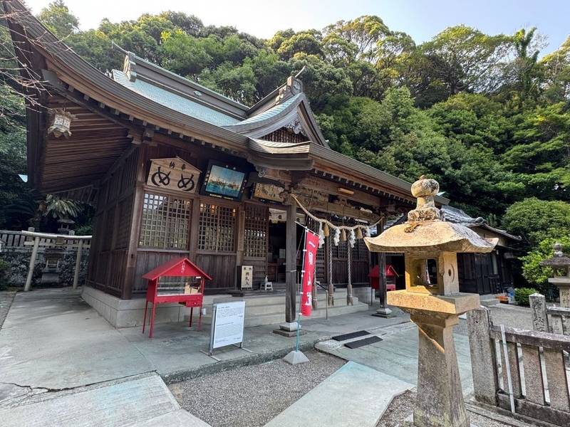 葛城神社,徳島県鳴門市北灘町粟田字池谷2