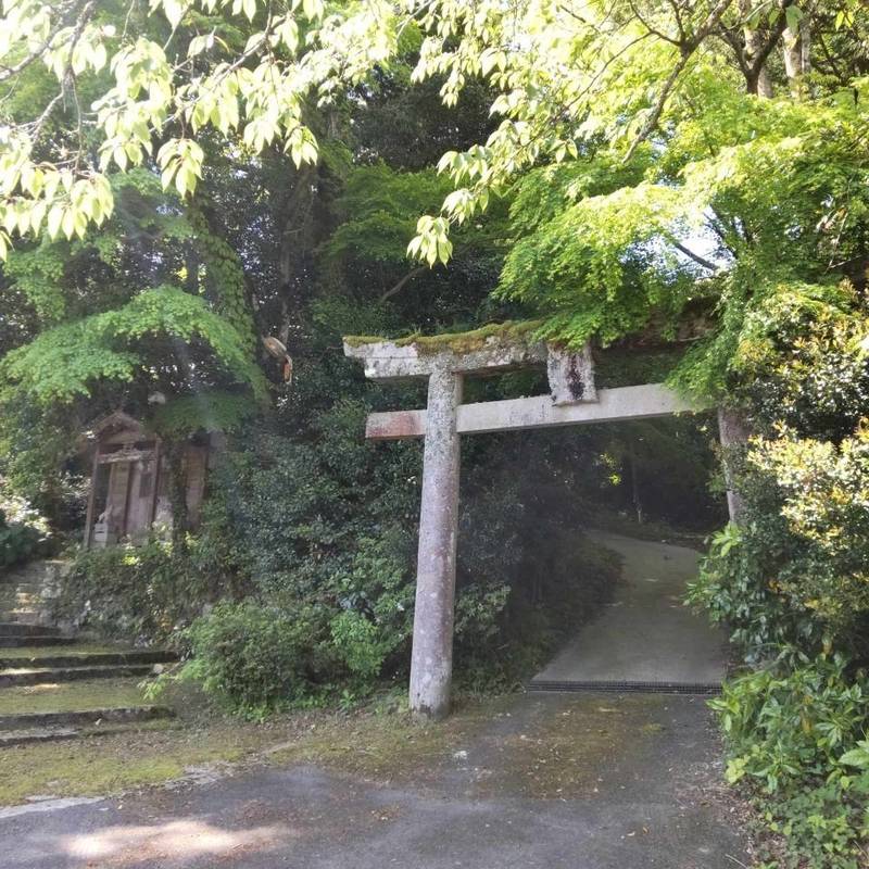 西八幡宮,島根県安来市伯太町西母里123