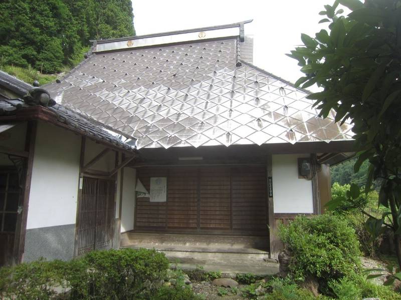 念佛寺,京都府南丹市日吉町中世木小谷口７８