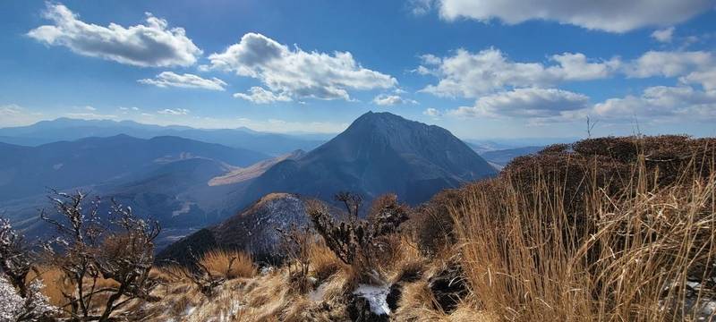 鶴見山上権現一の宮,大分県別府市南立石