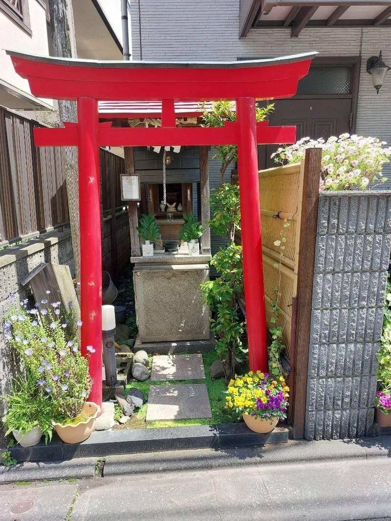 南無長文稲荷大明神,東京都品川区南大井1-19