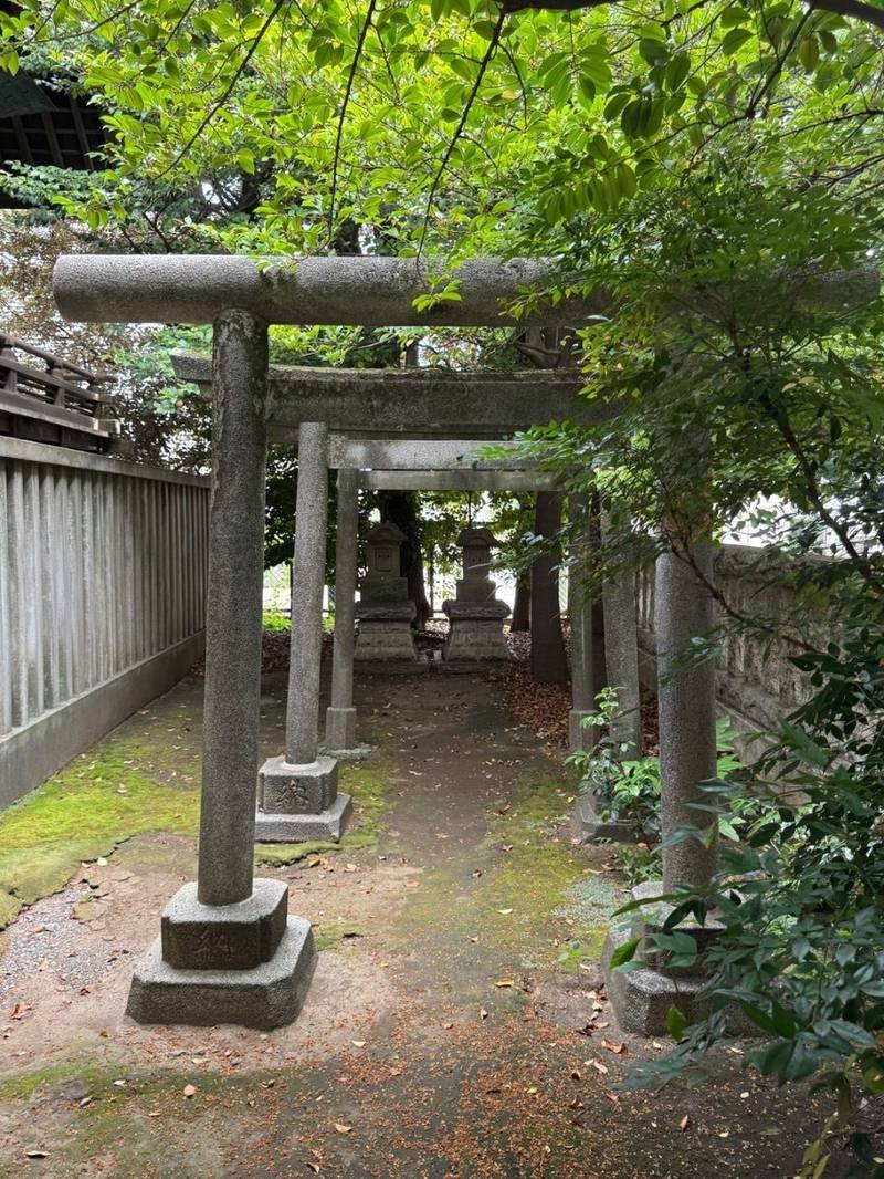 國領神社,東京都調布市国領町1丁目7番地1