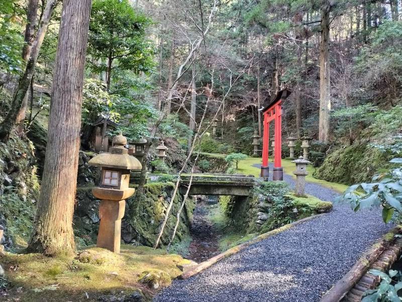 白龍神社,京都府京都市左京区鞍馬二ノ瀬町106