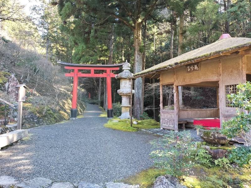 白龍神社,京都府京都市左京区鞍馬二ノ瀬町106
