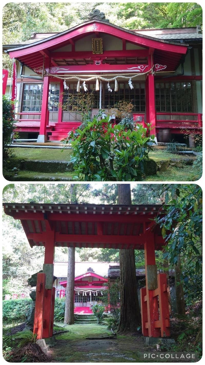 秋芳稲荷宮,山口県美祢市秋芳町秋吉3293-2