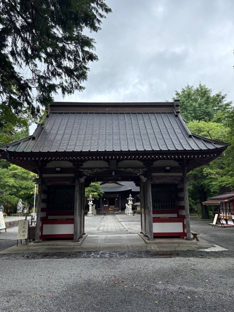 冨士御室浅間神社 里宮,山梨県南都留郡富士河口湖町勝山３９５１