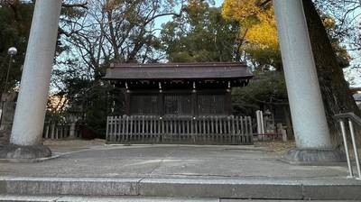 闇之森八幡社,見どころ,イズミ