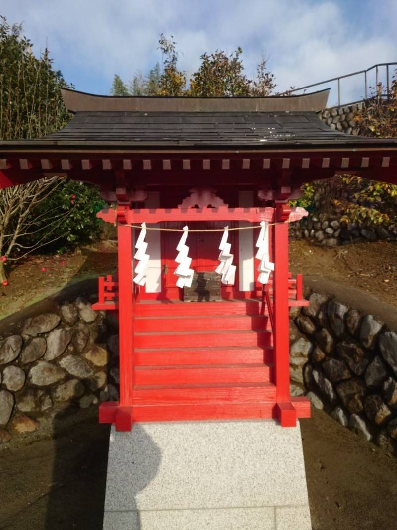 笛吹稲荷神社 (差出磯大嶽山神社境内),山梨県山梨市南1376-1