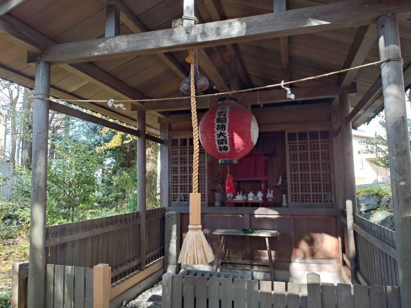 三吉稲荷神社   (世木神社境内社),三重県伊勢市吹上1丁目2-6