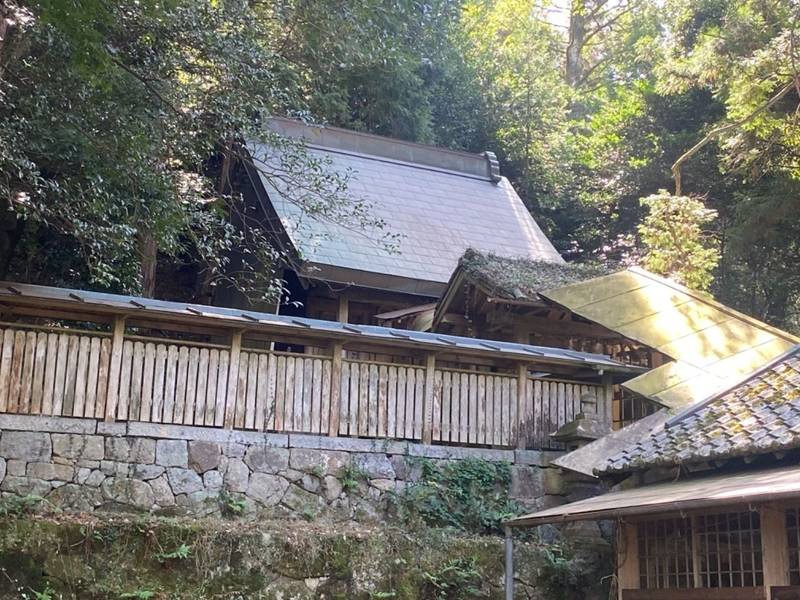須智荒木神社,三重県伊賀市荒木108番地