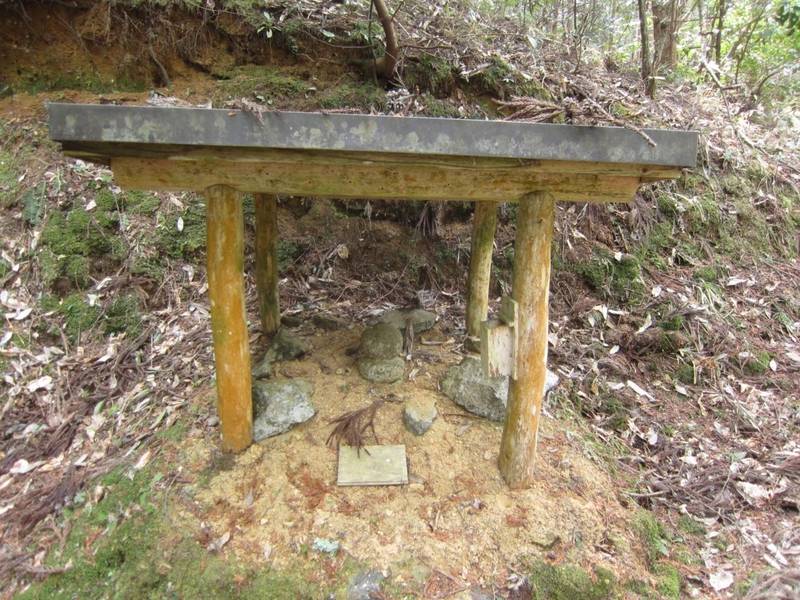 中山八幡神社,京都府綾部市中山町宮下