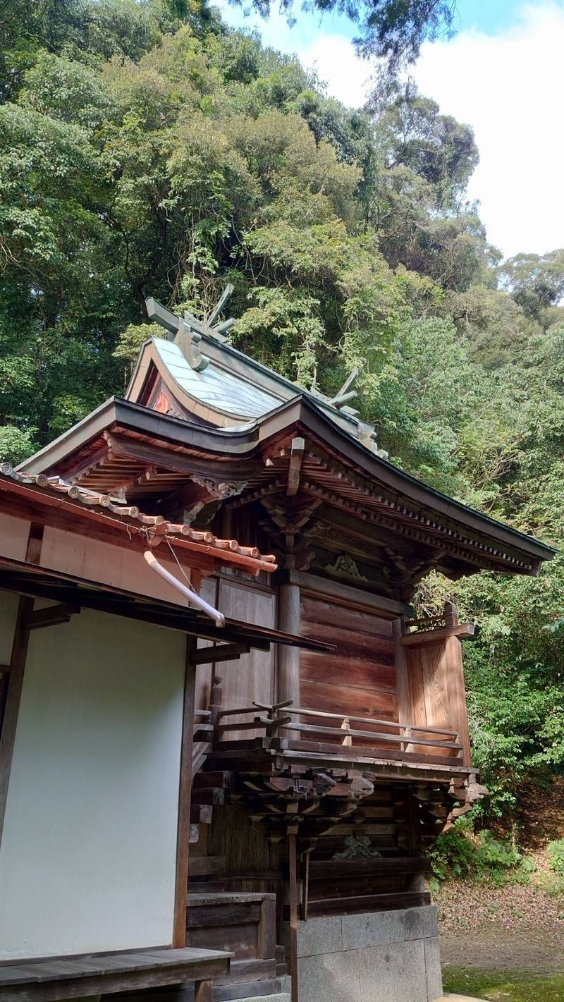 川上神社,香川県綾歌郡綾川町枌所東１１８１