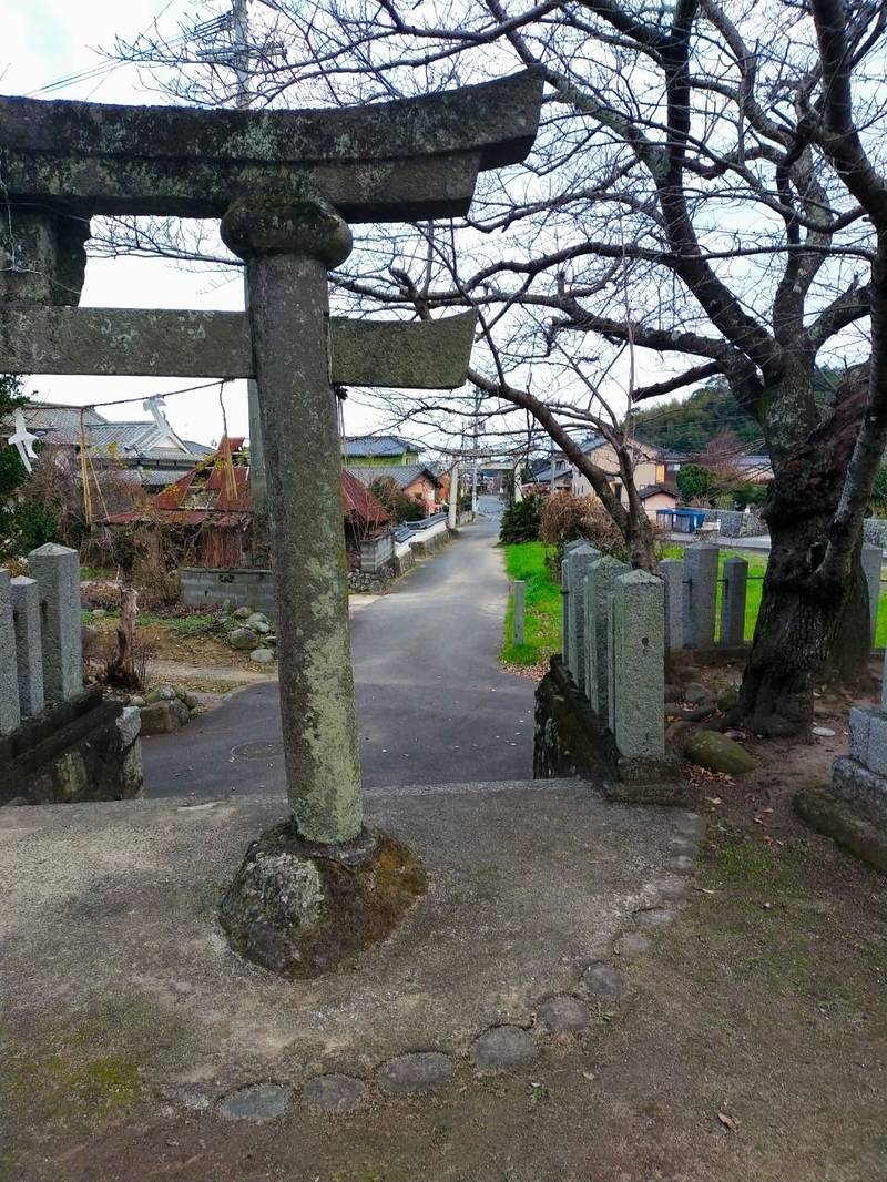 壺神社 (安産の女神様),福岡県築上郡吉富町大字土屋517番地